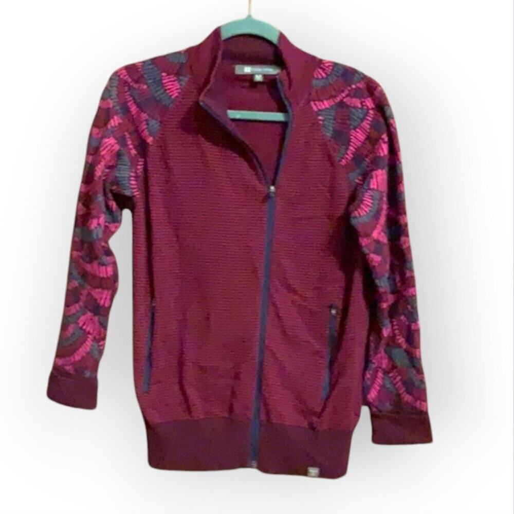 Title Nine Women's Standout Cardigan Sweater magenta asymmetric zip Size M